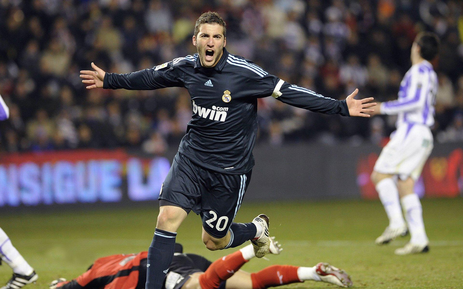 埃贝尔赛后痛斥球队表现,我们以失败者的身份离开球场,这令人恼火!